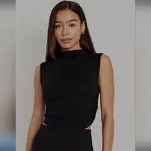 Mock-neck Roushed Top 2x